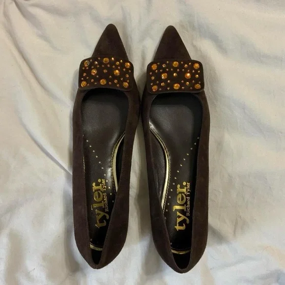 Suede Rhinestone Pointed Toe Kitten Heels - US 7.5 - Picture 2 of 5